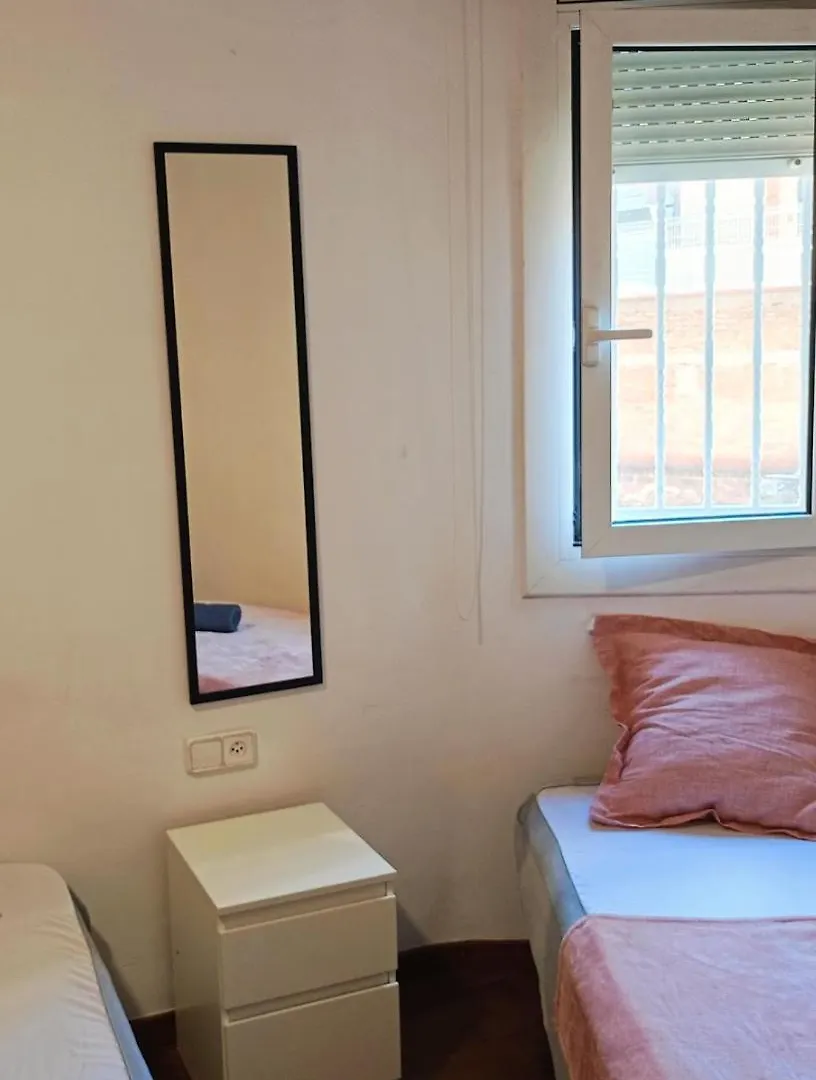 Diagonal R3 Bed and Breakfast Barcelona