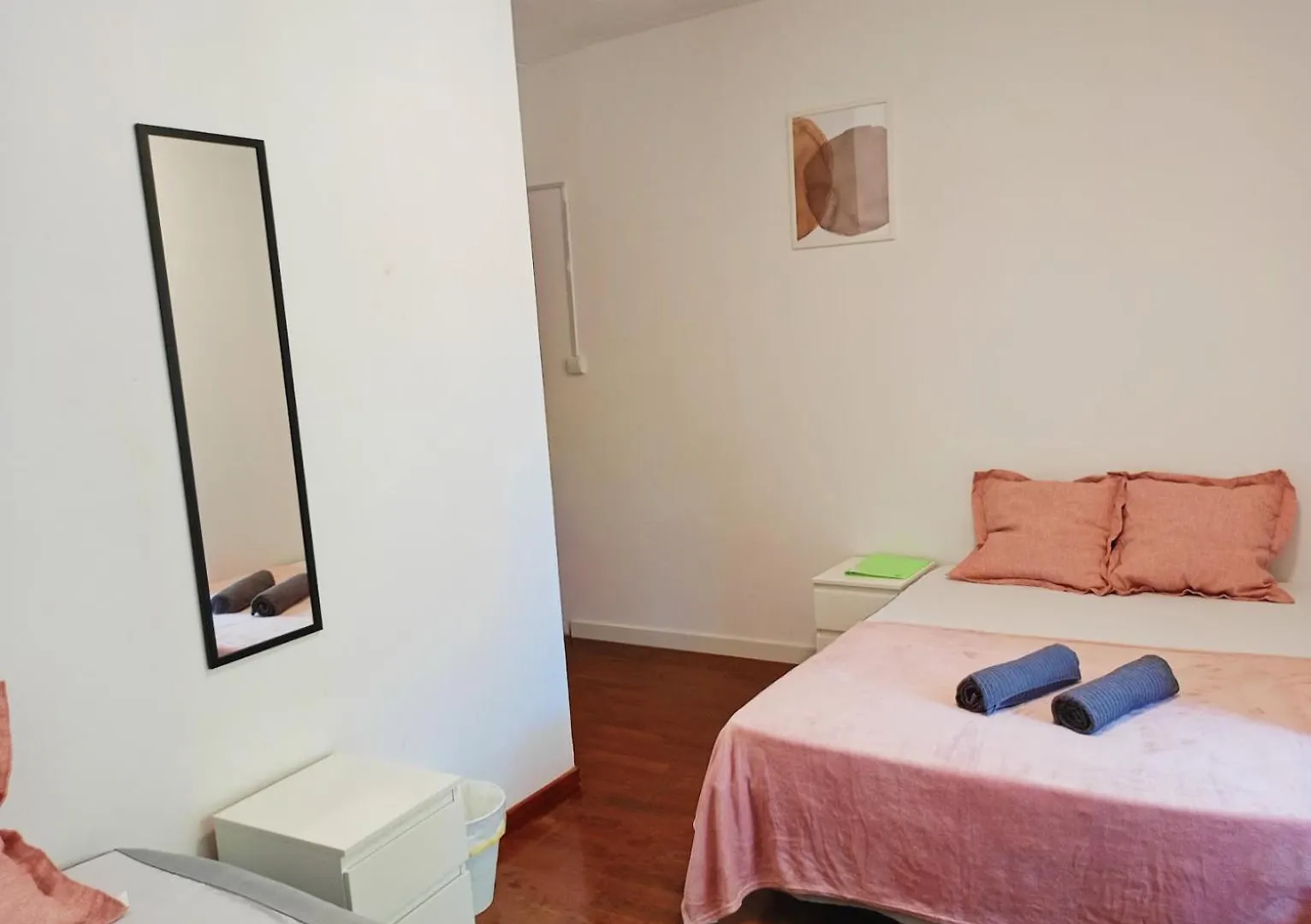 Diagonal R3 Bed and Breakfast Barcelona España