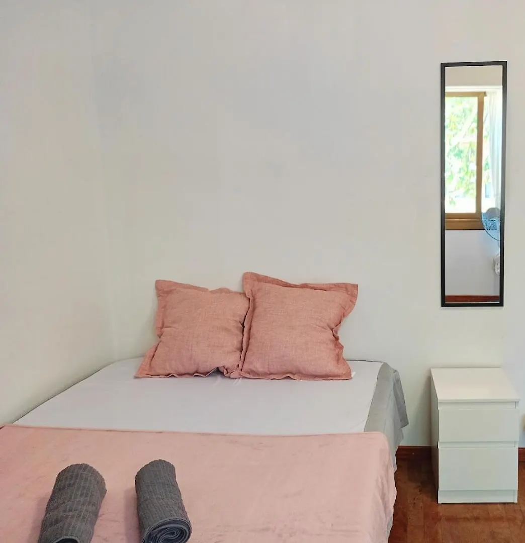 Diagonal R3 Bed & Breakfast Barcelona